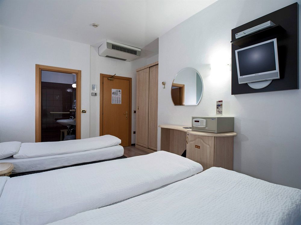 Hotel Rudy Riva Zewnętrze zdjęcie